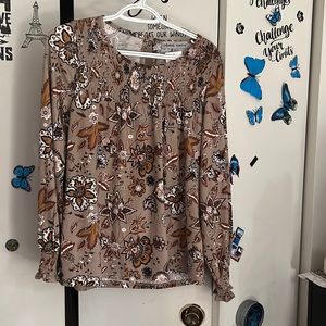 Long sleeve floral blouse